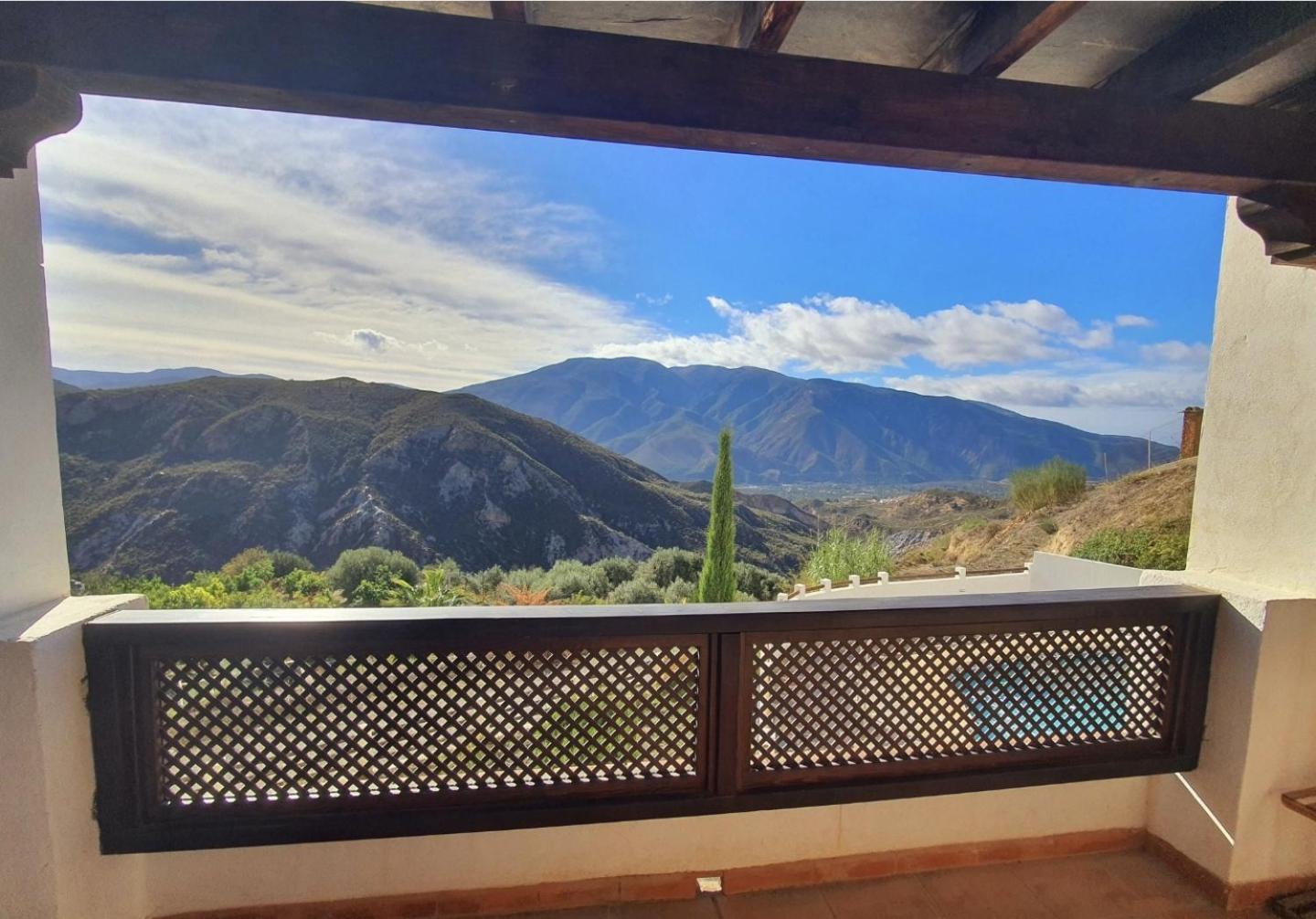 Alpujarra Relax Carataunas 外观 照片