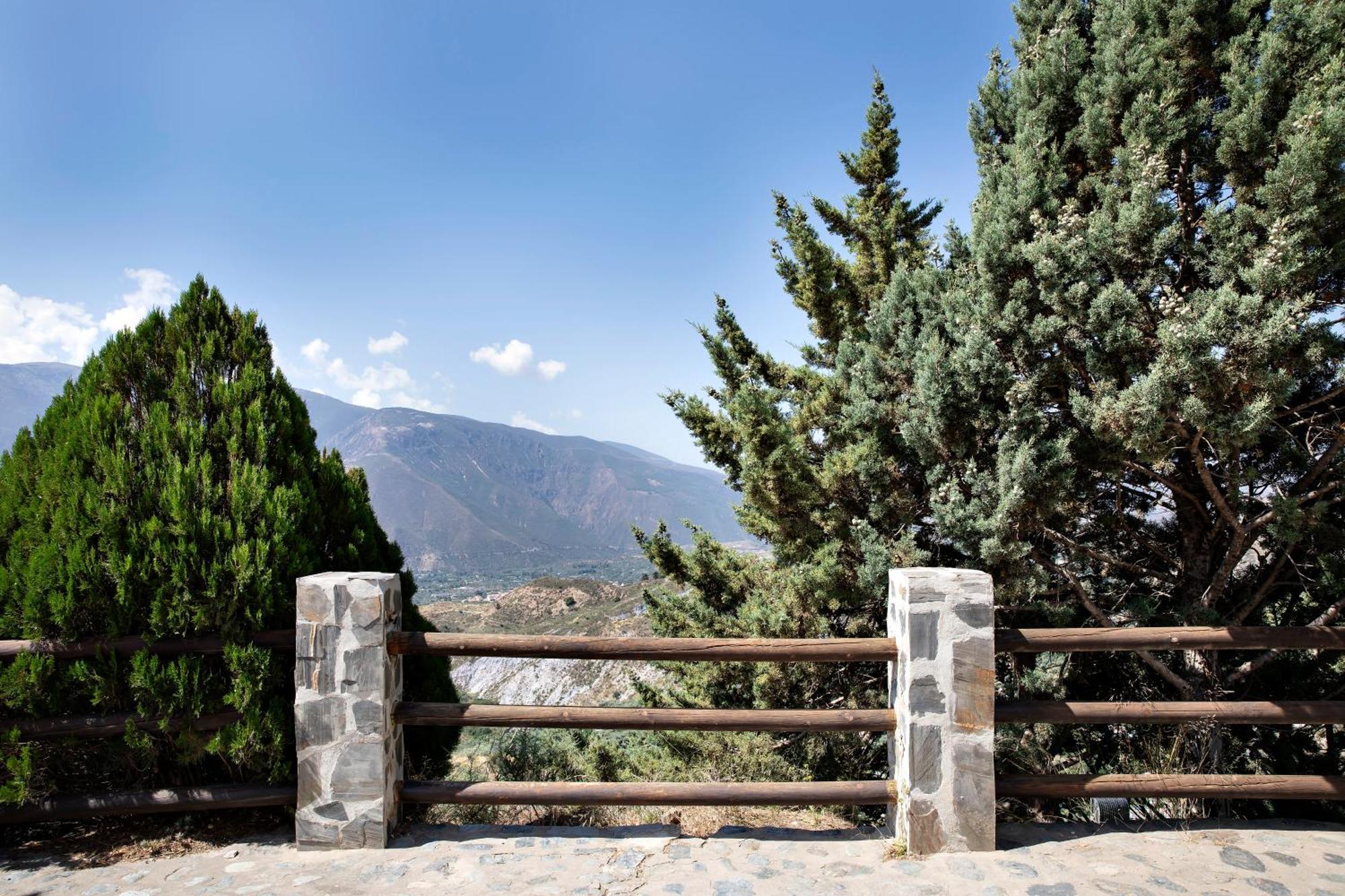 Alpujarra Relax Carataunas 外观 照片